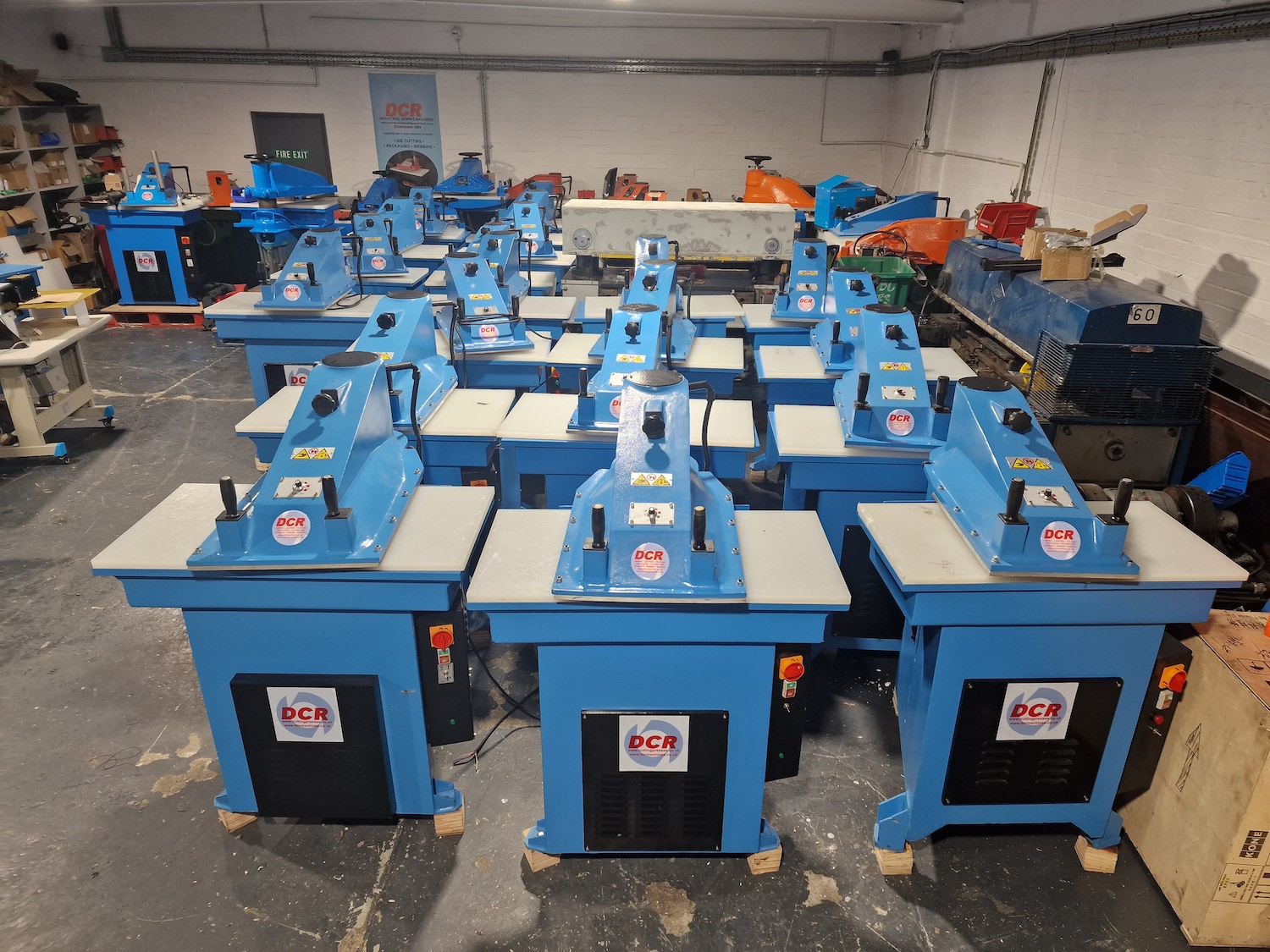 Photo of an DCR-27T Clicker Press Industrial Sewing Machines