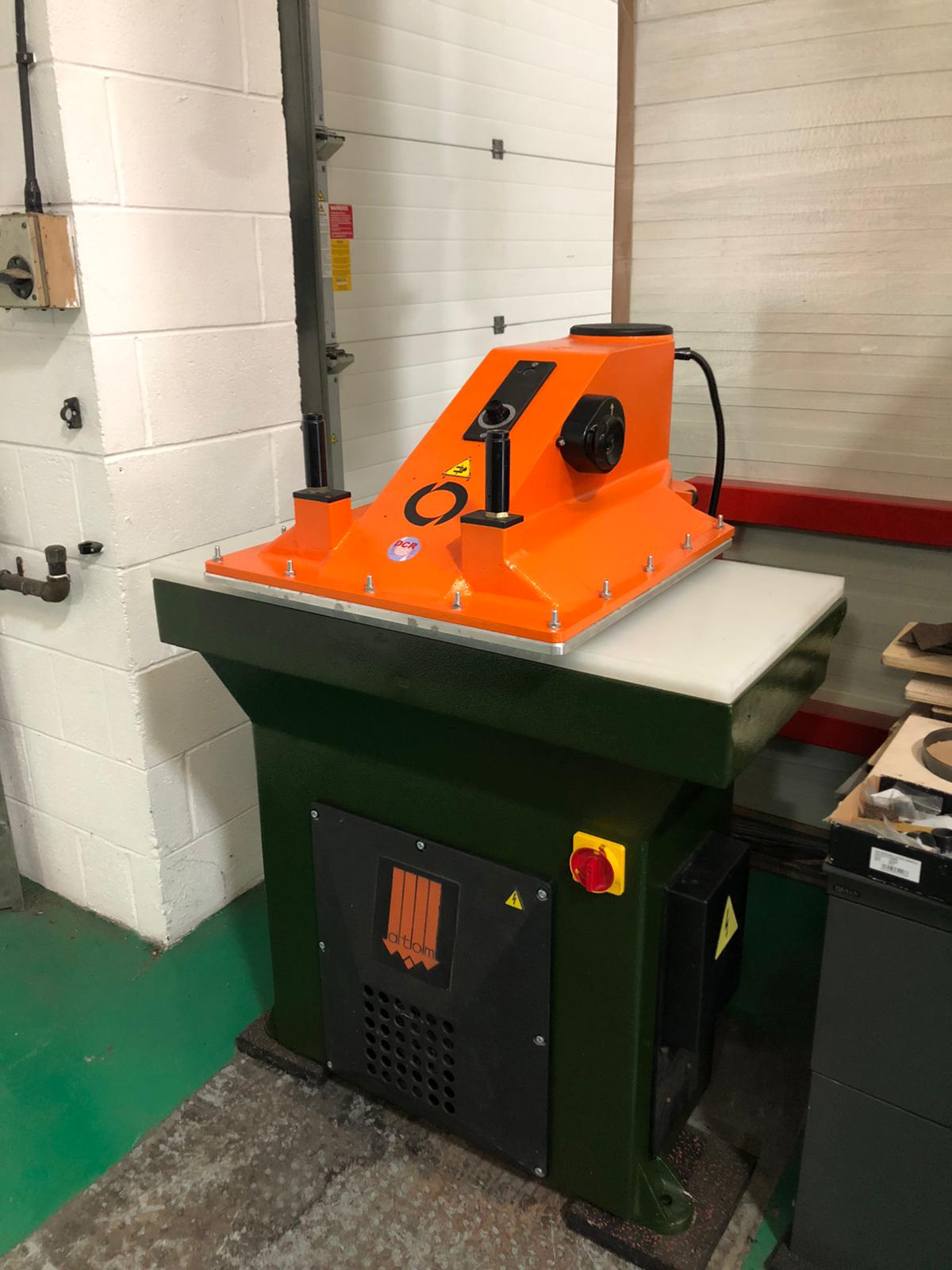 Atom Clicker Press Repair